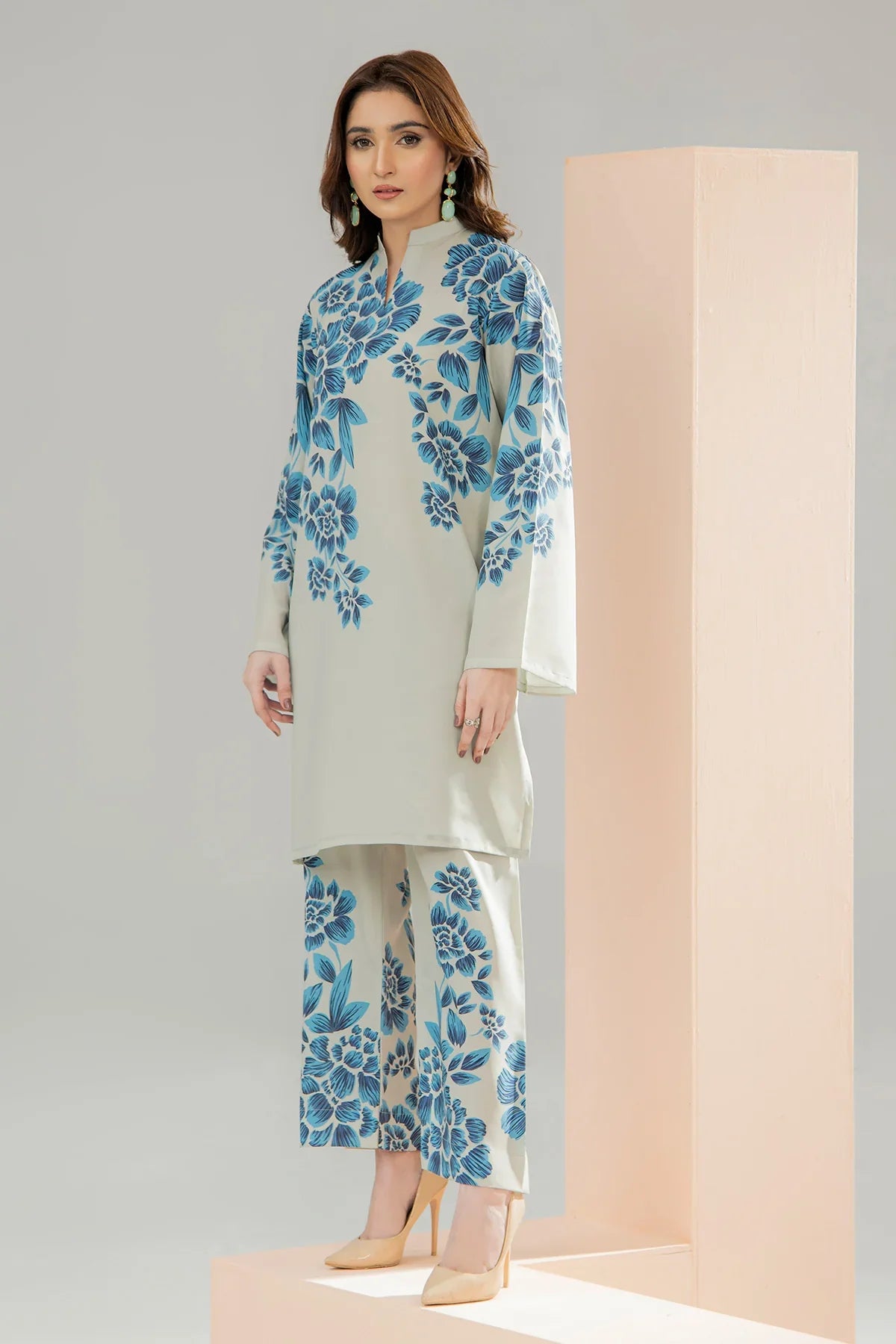 Elegant Ignite 2pc Suit