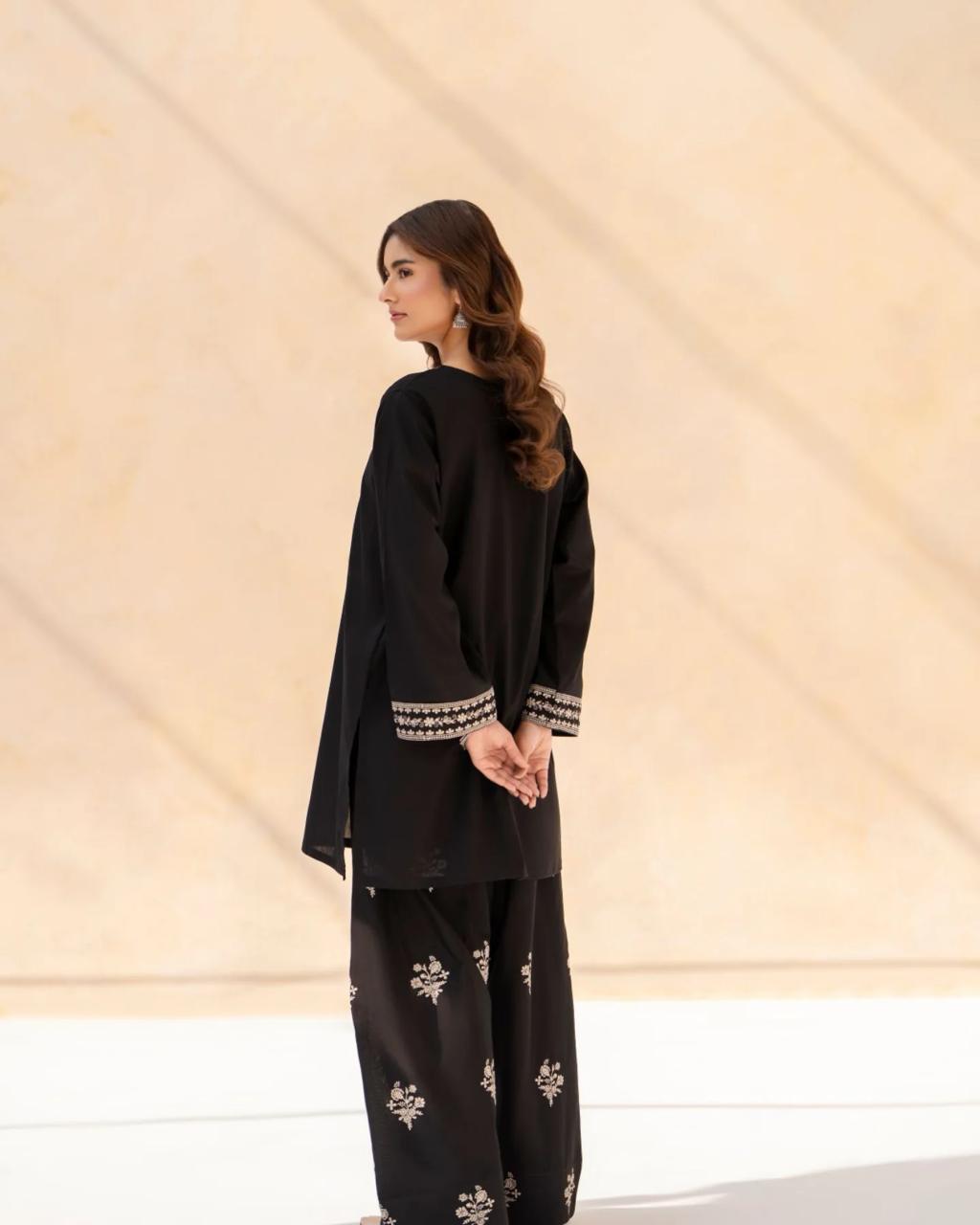 Black Pearl – Luxury Embroidered Co-Ord Set AD