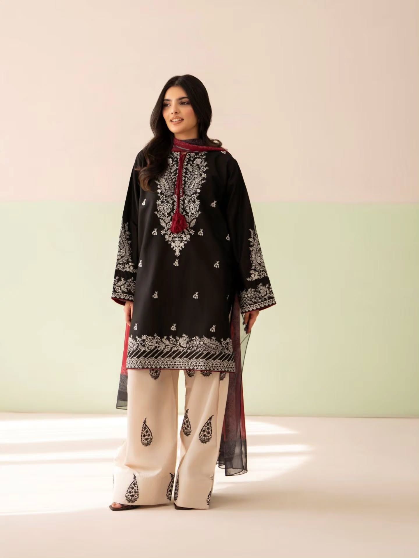 Black Pearl 3Pcs Embroidered Dress for Women | T