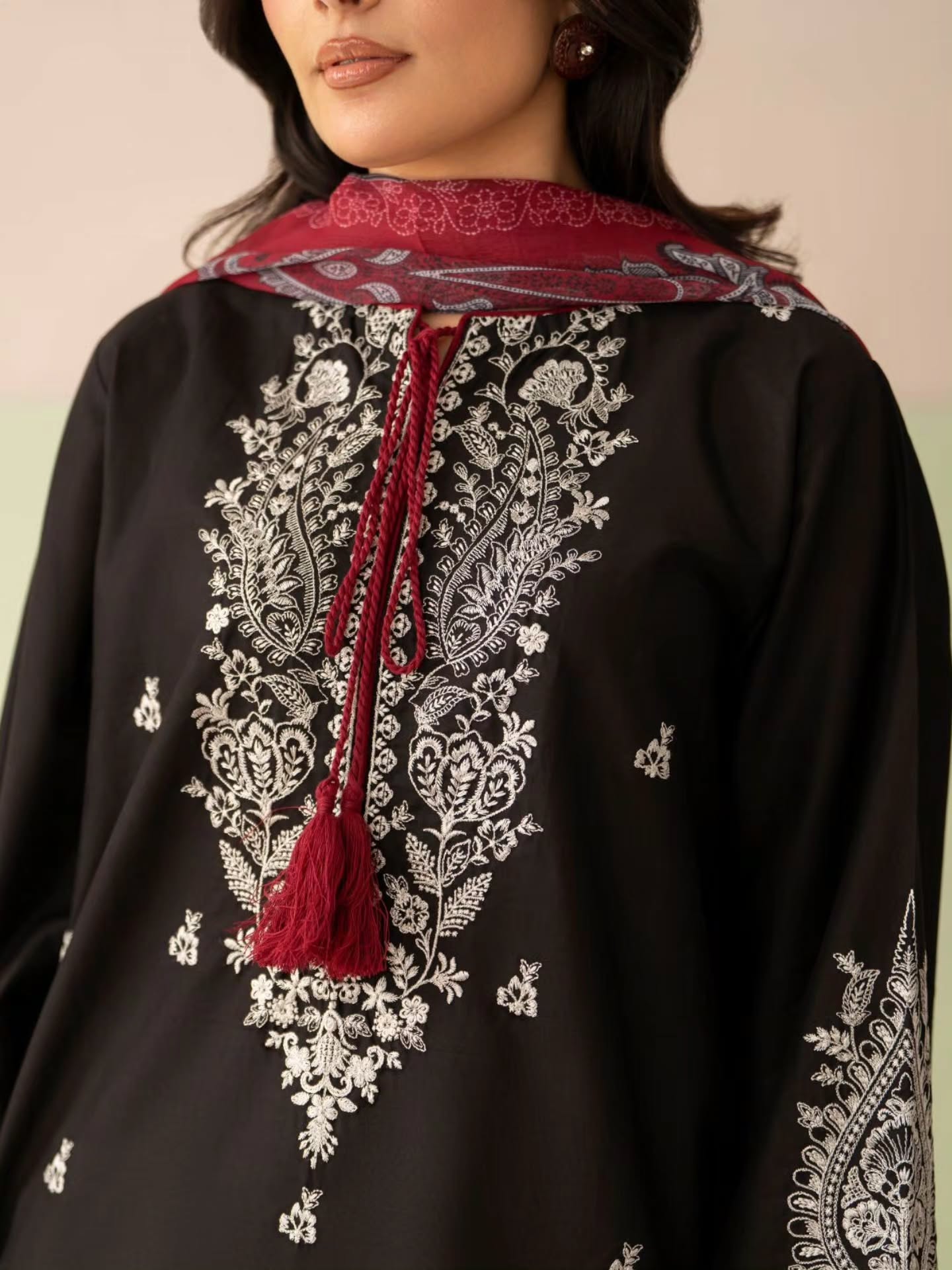 Black Pearl 3Pcs Embroidered Dress for Women | T