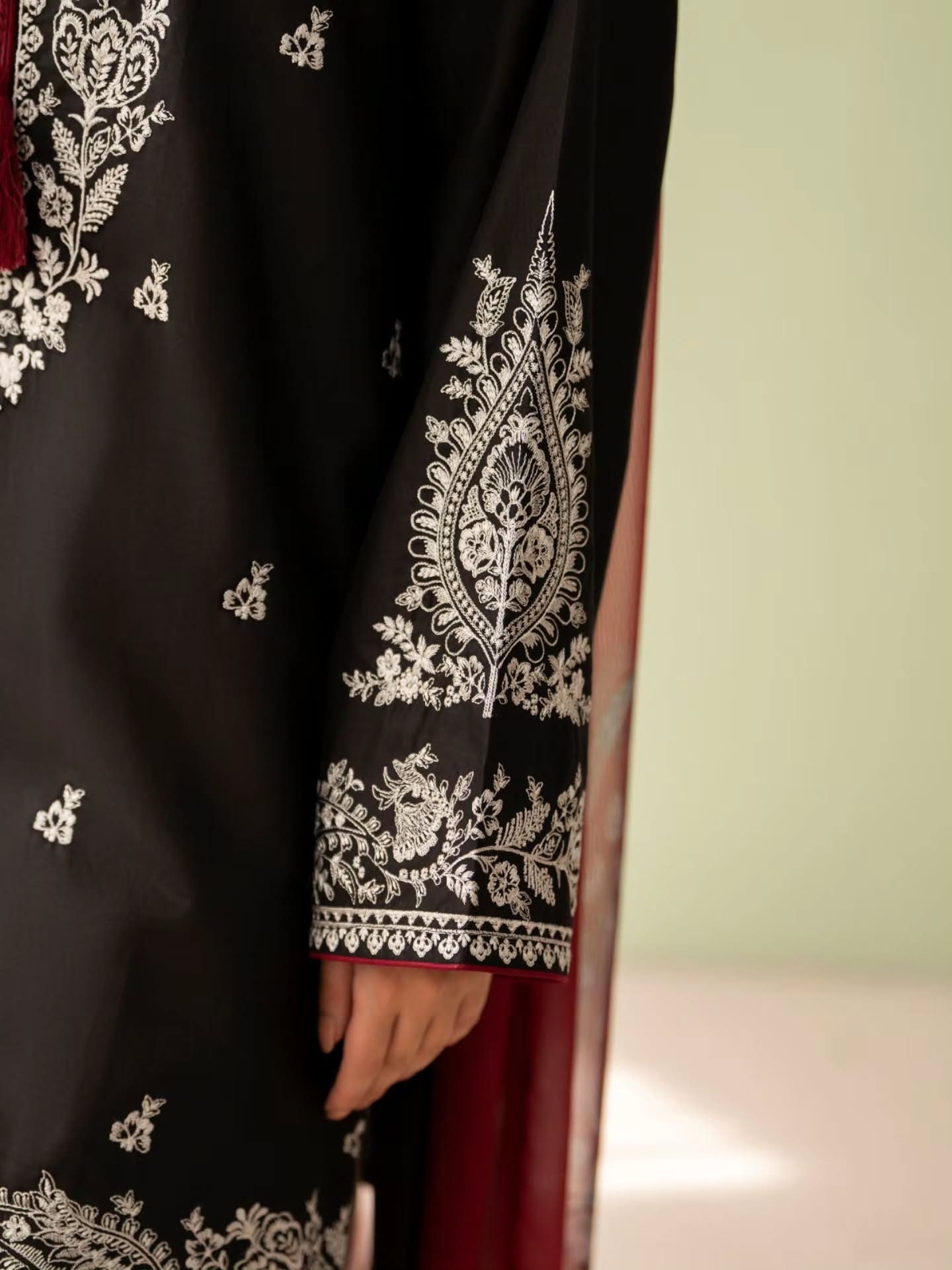 Black Pearl 3Pcs Embroidered Dress for Women | T