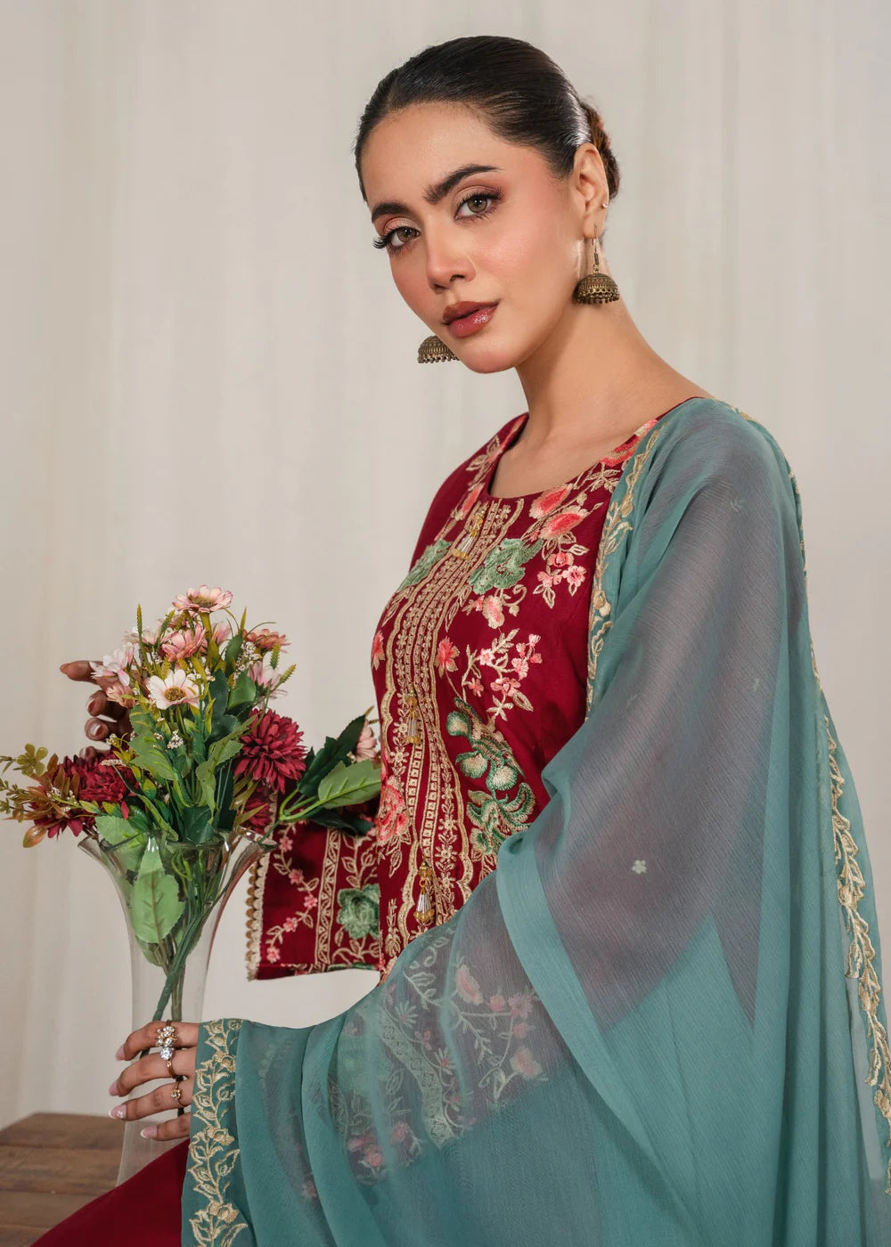 AROHA EMBROIDERED 3PC T