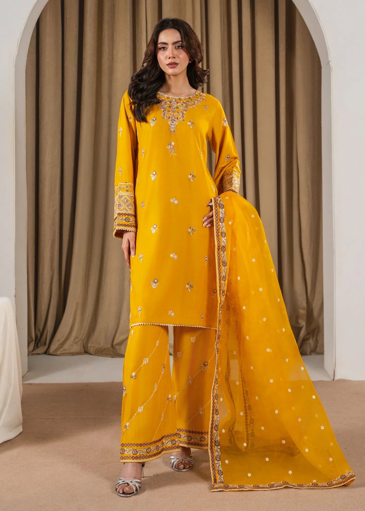 PREET EMBROIDERED 3PC Luxury Lawn Suit PL