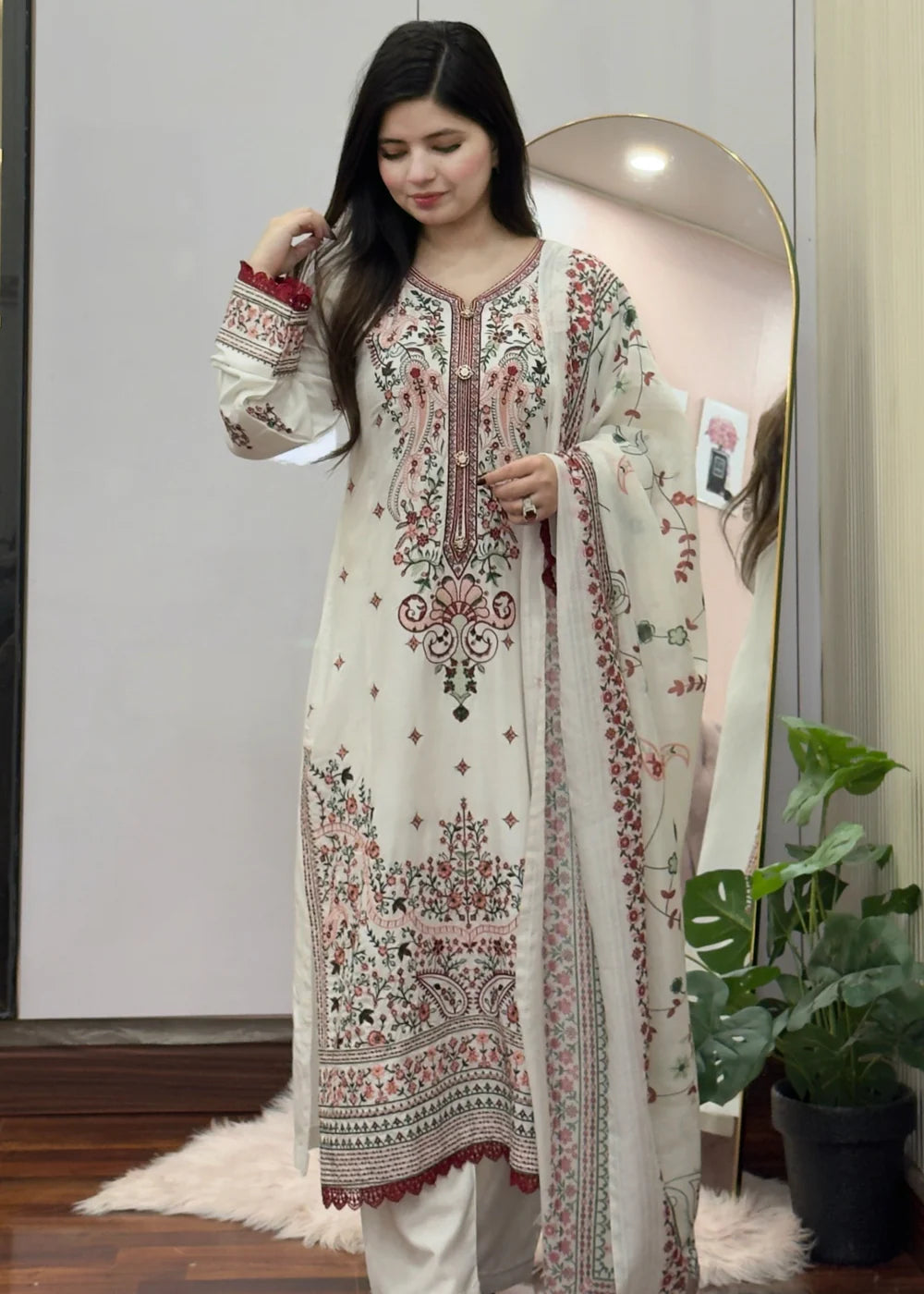 RASHK Embroidered 3PC Lawn Suit – Elegant Ready-to-Wear Summer Collection Pl