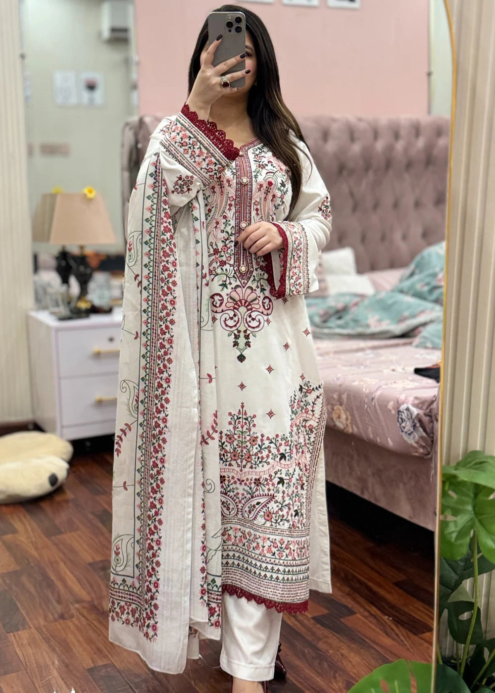 RASHK Embroidered 3PC Lawn Suit – Elegant Ready-to-Wear Summer Collection Pl