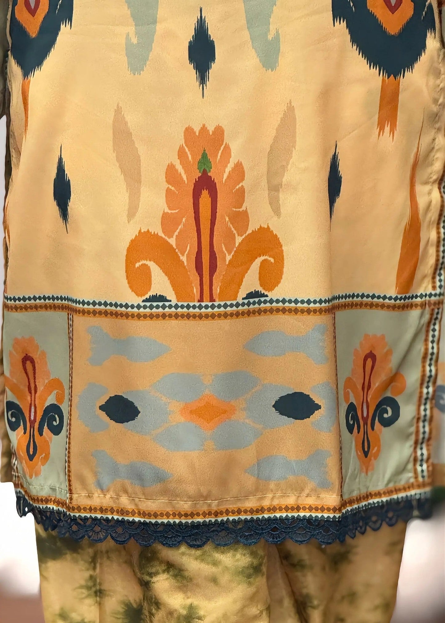 MINSA EMBROIDERED 2PC Embroidered Lawn Suit PL