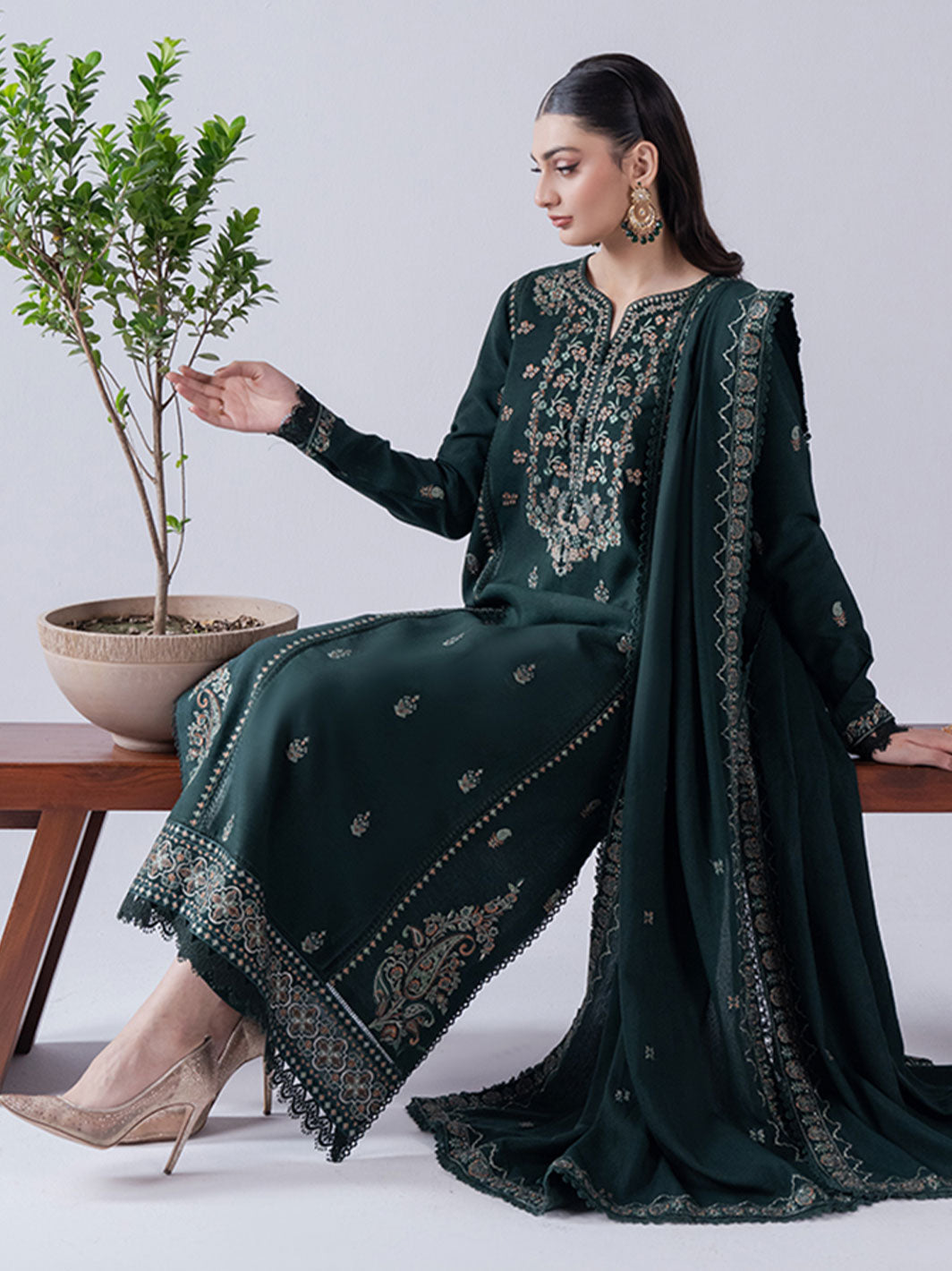 Alize 3Pcs Suit – Trending Women Dress | Picnpay