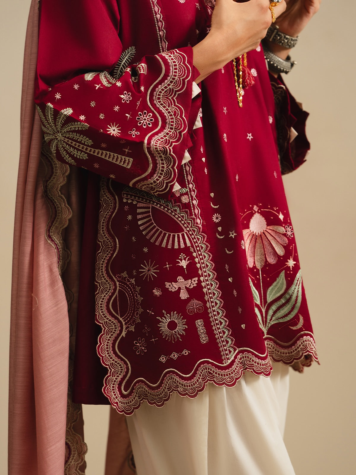 Ruby Grace 3Pcs Women's Embroidered Suit | T