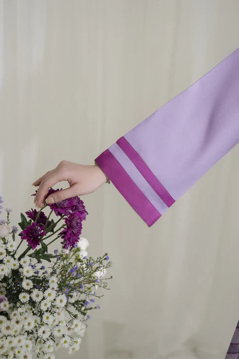 Lila Bloom – Elegant Lavender 3-Piece Dress for Women AD