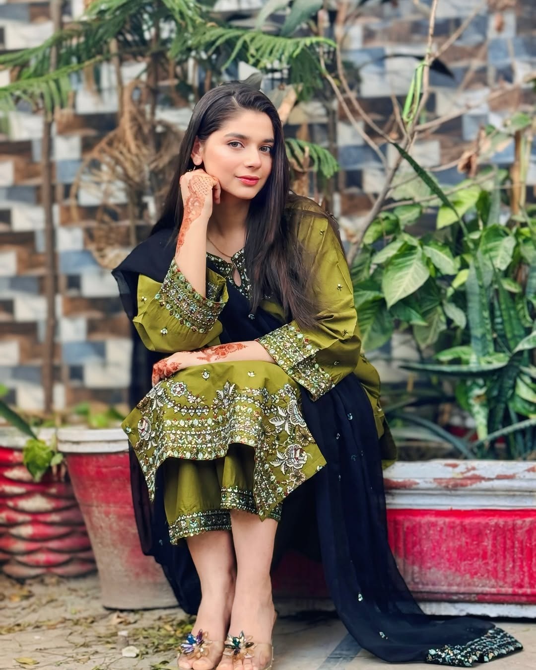 Mayal – Ezza Embroidered 3-Piece Set