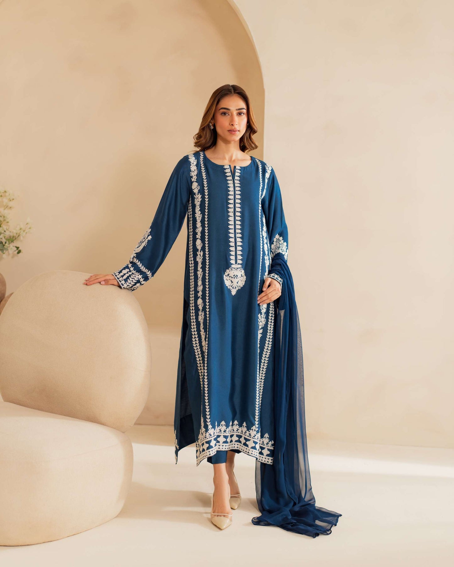 Parisa 3 Piece Suit – Stylish Embroidered Lawn Collection T