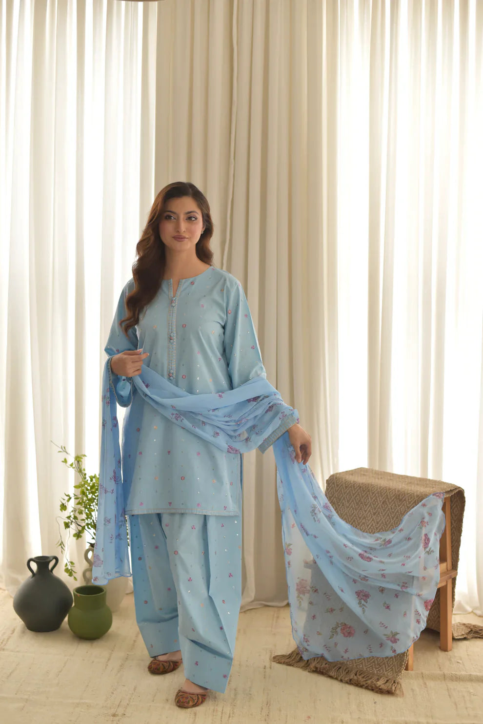 Sweet 3 Piece Embroidered Suit – Elegant Women's Wear T