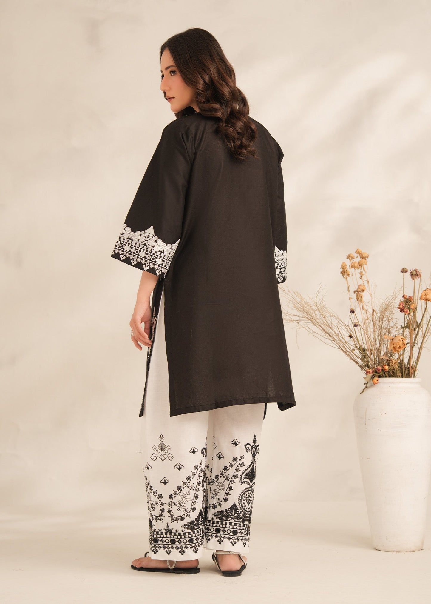 Aiza Women's Suit | Stylish Pakistani Clothing PL
