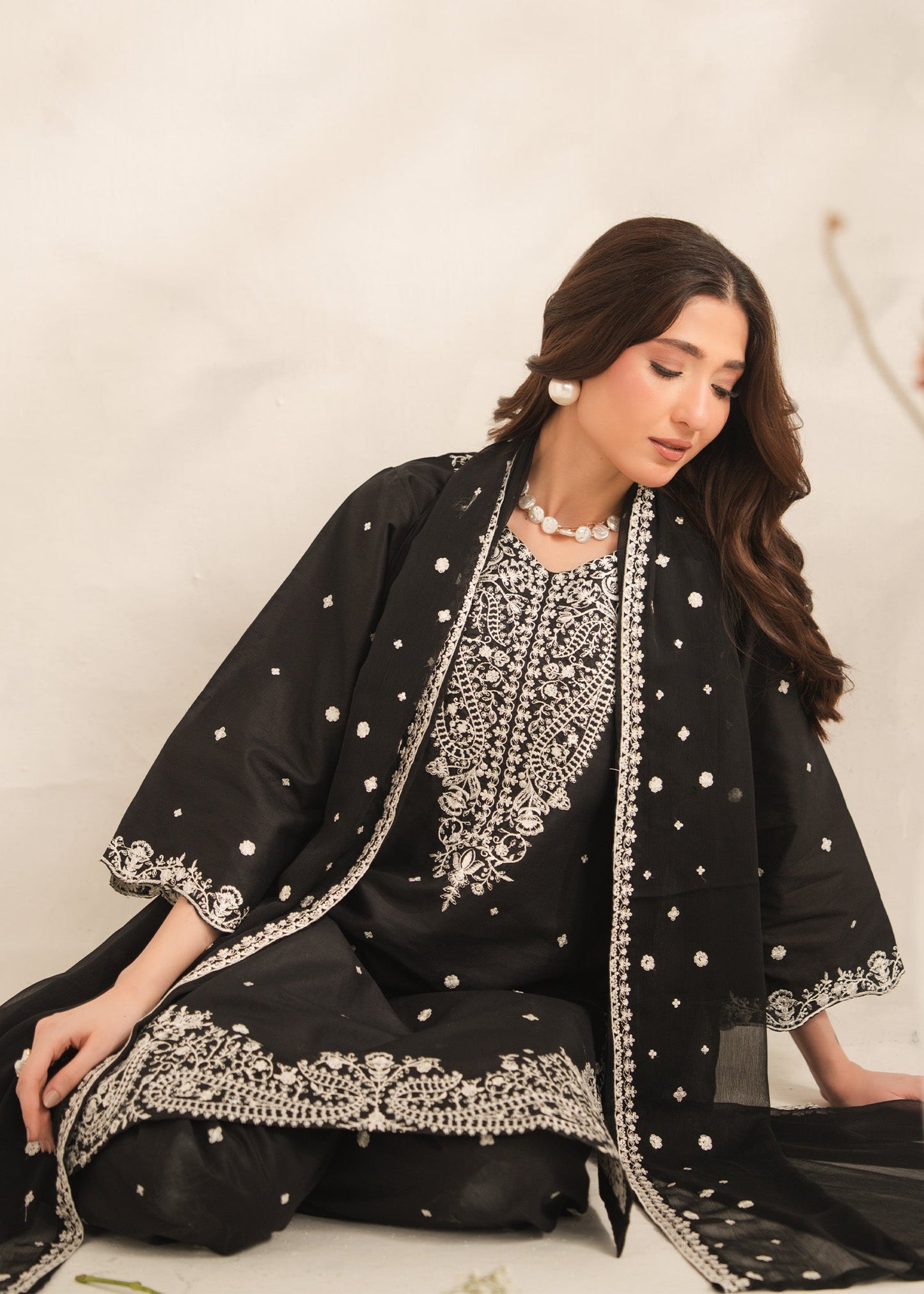 Firaq Women's Suit | Elegant Pakistani Fashion Pl