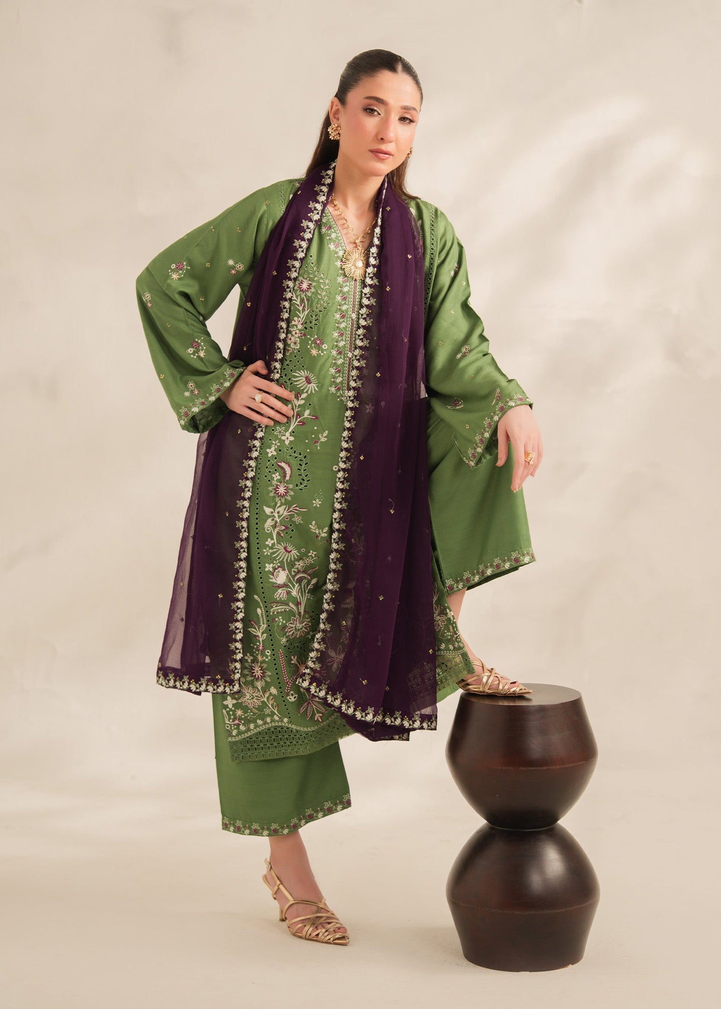 Shehnai Women's Suit | Stylish Pakistani Dress PL