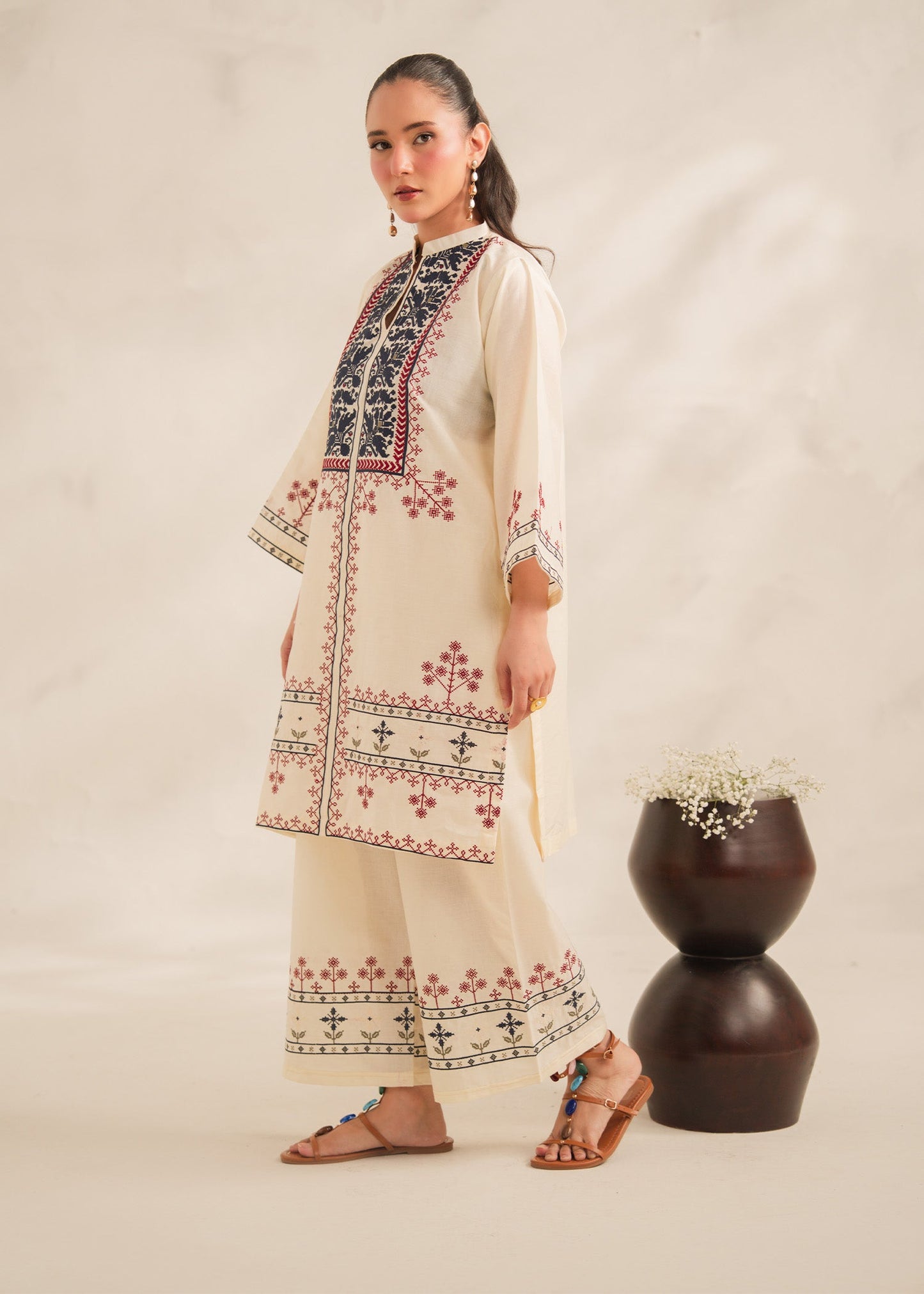 Dilruba Women's Suit | Stylish Pakistani Fashion Pl