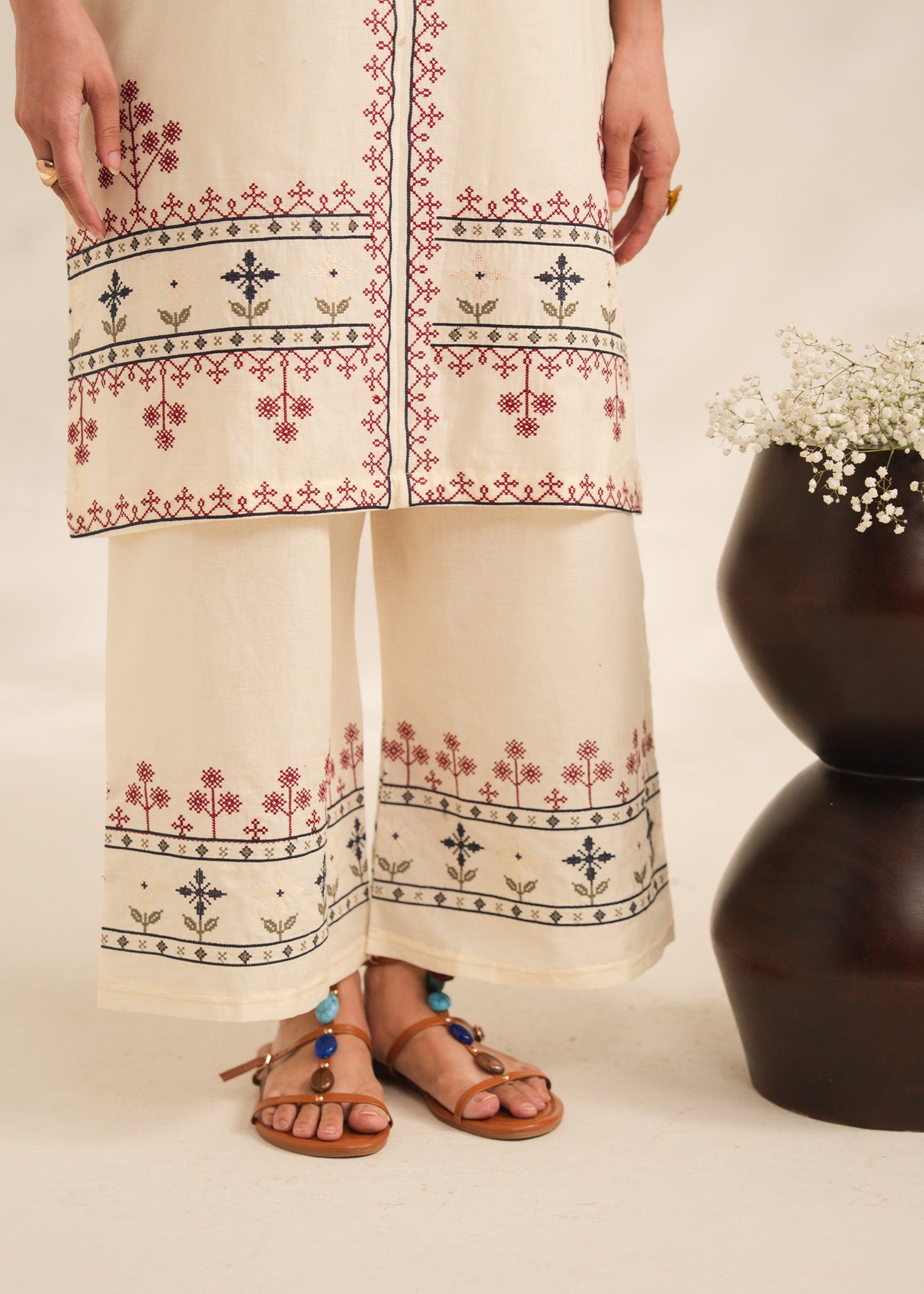 Dilruba Women's Suit | Stylish Pakistani Fashion Pl