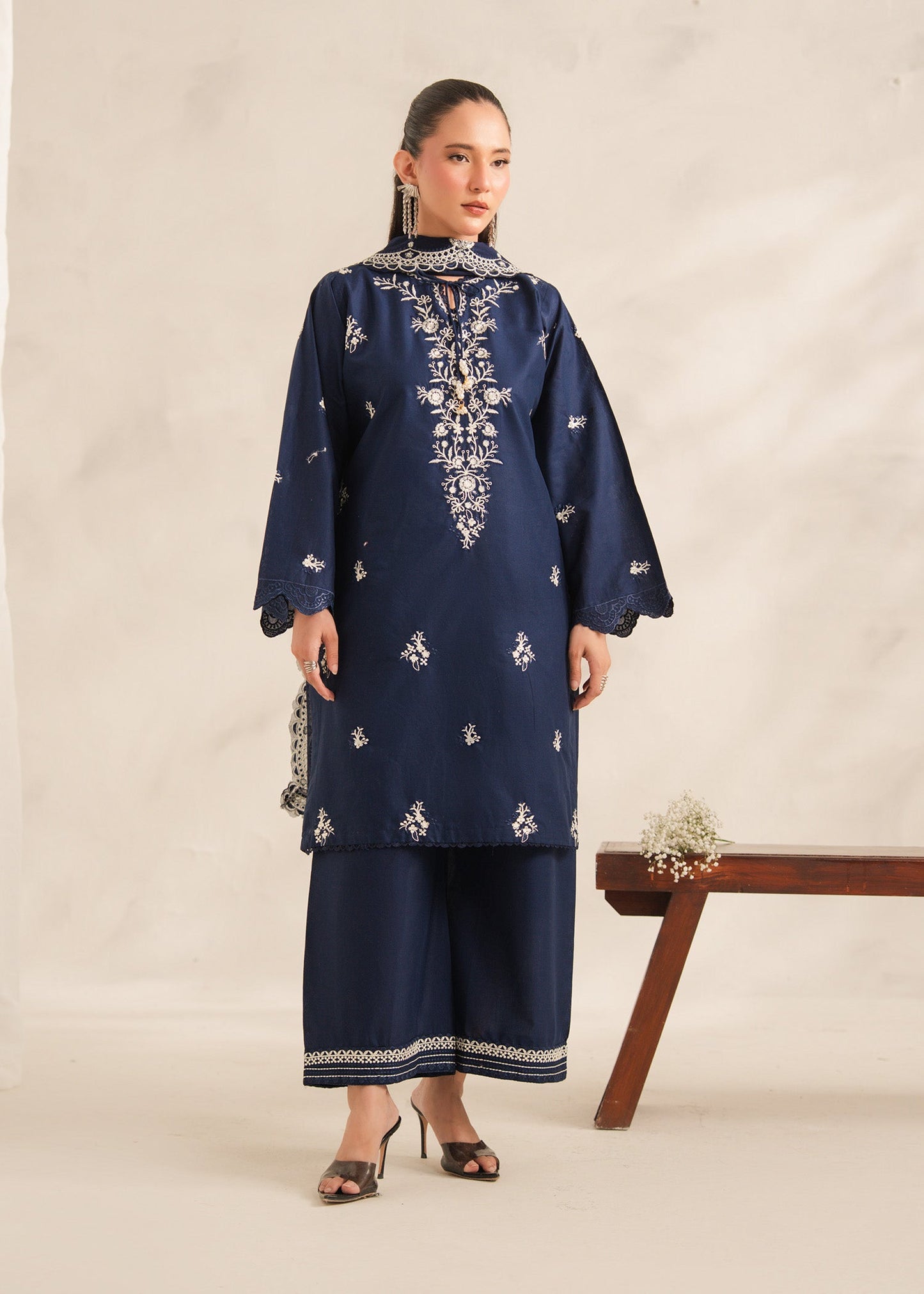 Gul-E-Jaan Women's Suit | Elegant Pakistani Wear PL
