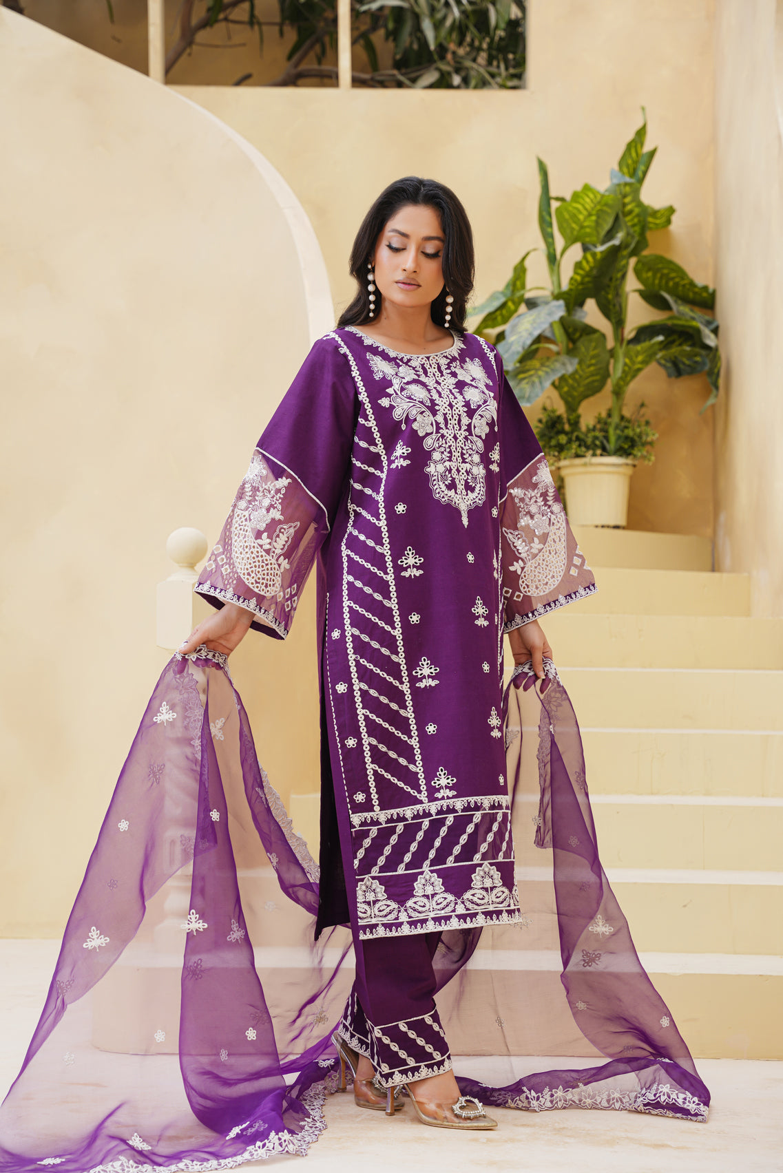 Suzy 3-Piece Salwar & Kameez – Stylish Women’s Outfit  P