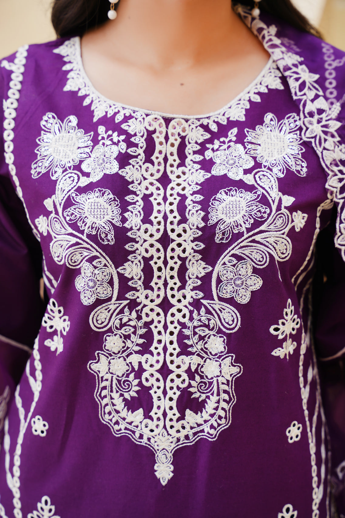 Suzy 3-Piece Salwar & Kameez – Stylish Women’s Outfit  P