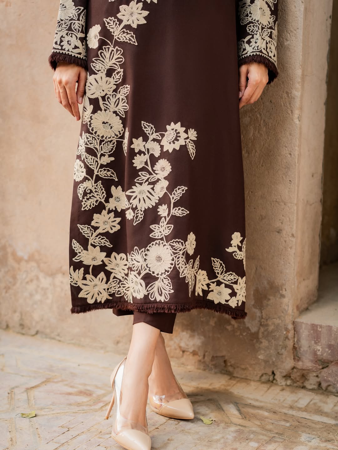 Brownish Embroidered 3Pc Suit – Shop Now | Picnpay
