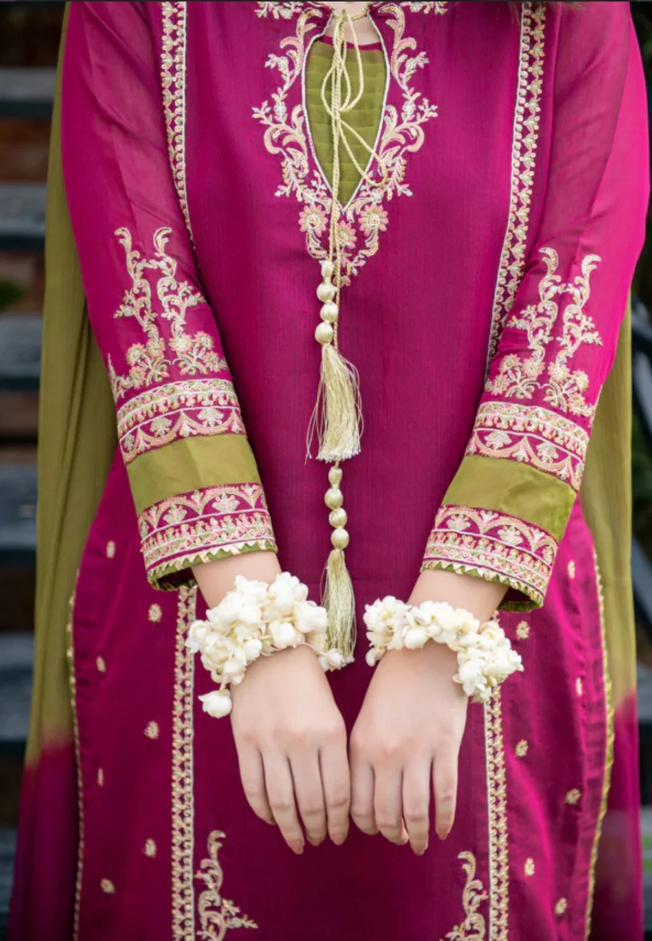 WAVY 3PC Set – A Fusion of Tradition & Modern Fashion