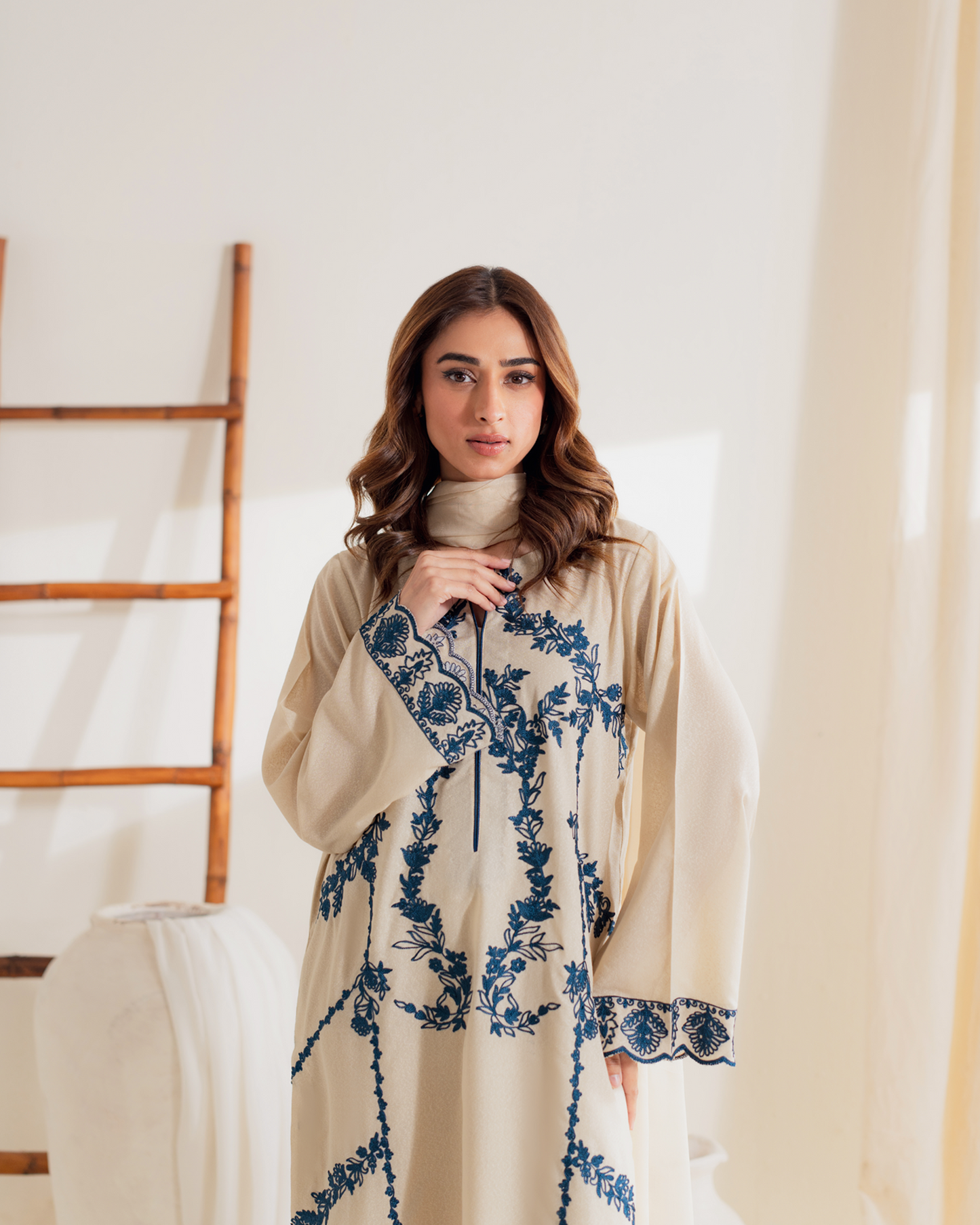 Roshaneh 3 Piece Suit – Premium Embroidered Outfit T