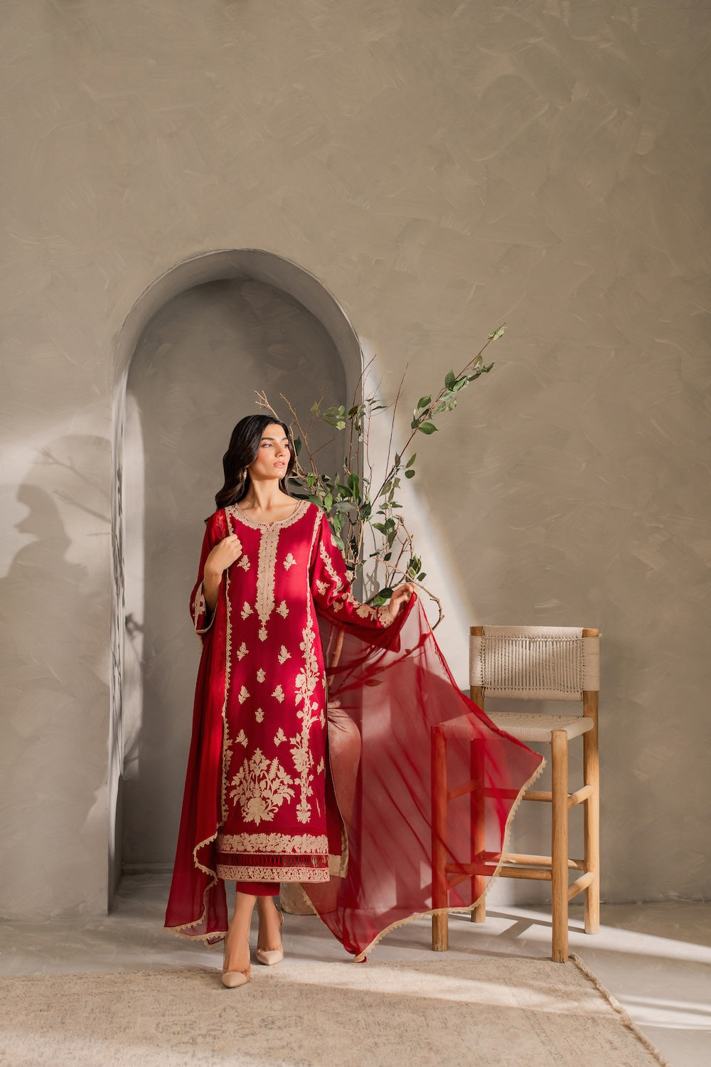 Ruby set is a timeless 3-piece traditional outfit T