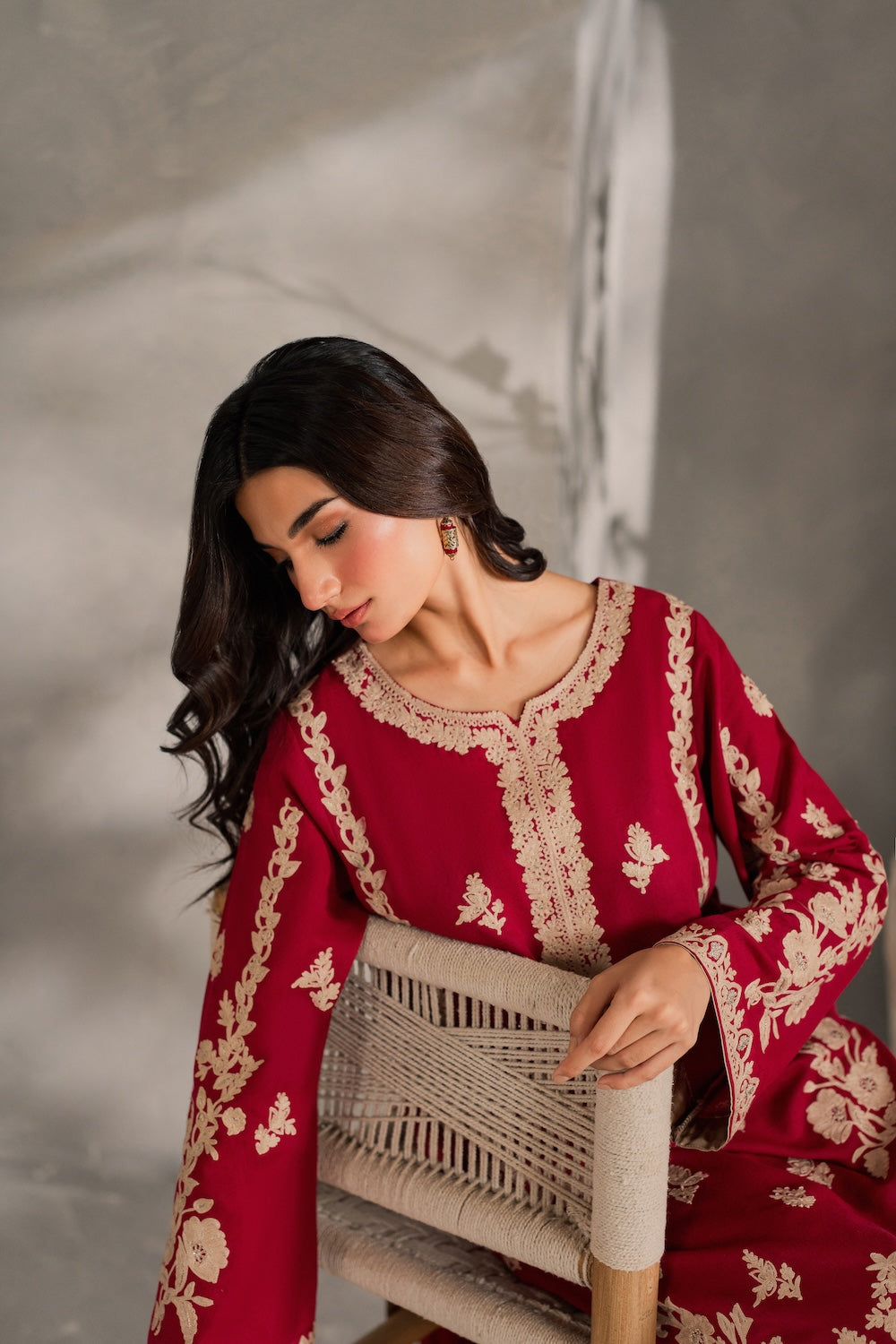 Ruby set is a timeless 3-piece traditional outfit T