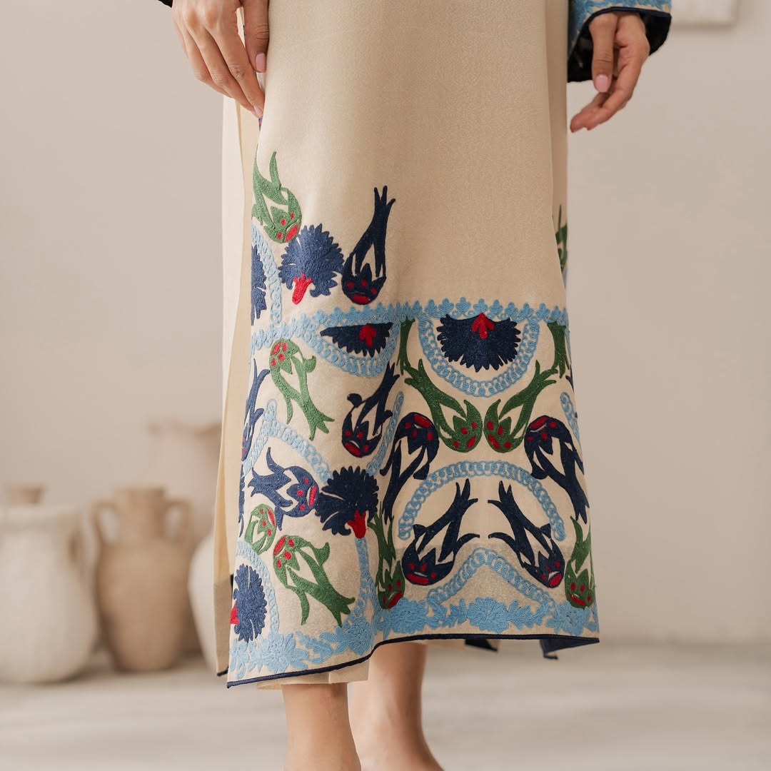 Anushay 3Pcs Embroidery – Party Wear Online | Picnpay