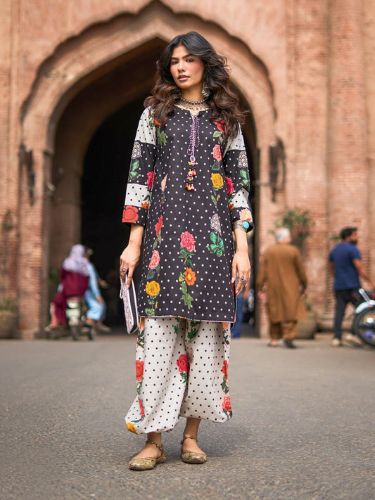 Pataka – Bold Embroidered Co-Ord Outfit AD