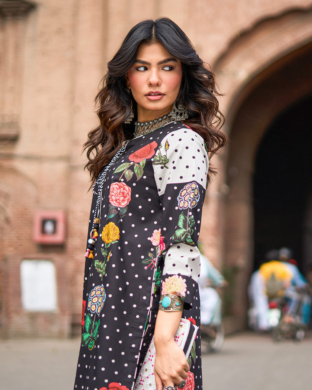 Pataka – Bold Embroidered Co-Ord Outfit AD