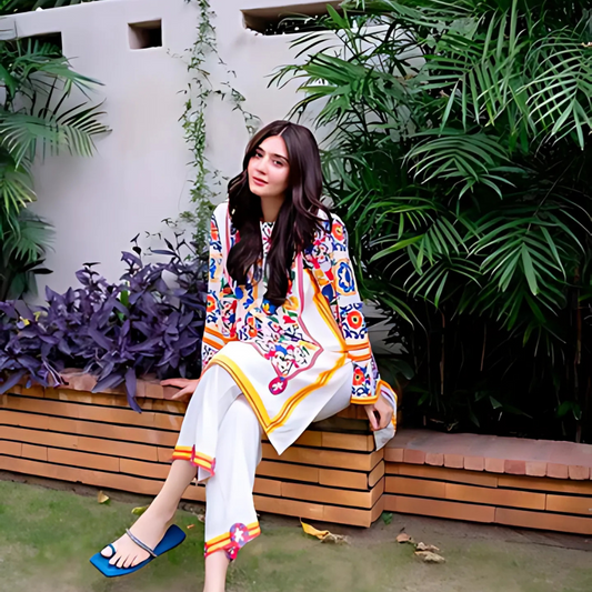 Printed 2PC Outfit for Women – Bold & Fashionable Matching Set