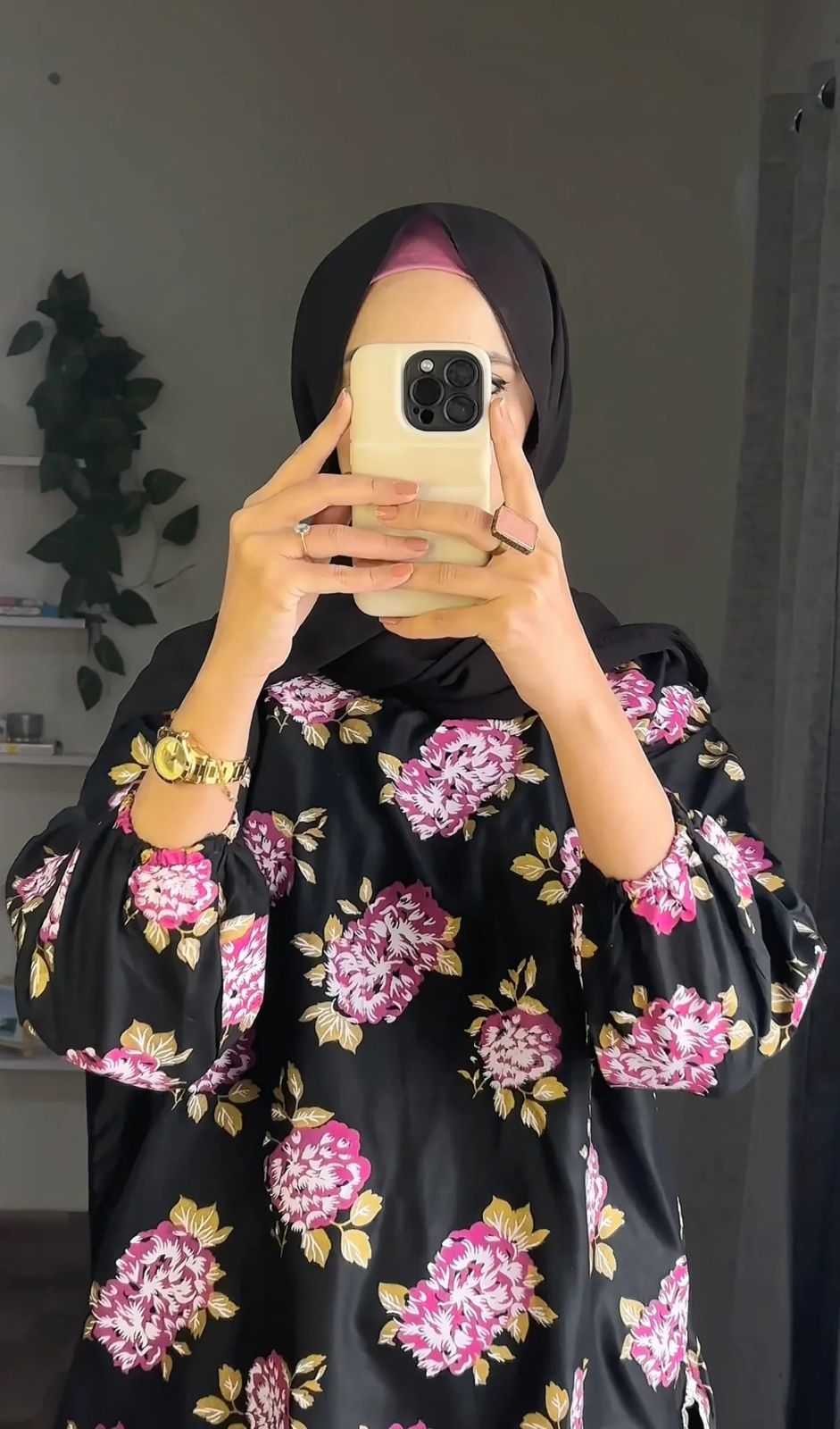 GULAB PRINT 3PCS Suit in Block Print on Lenin Fabric