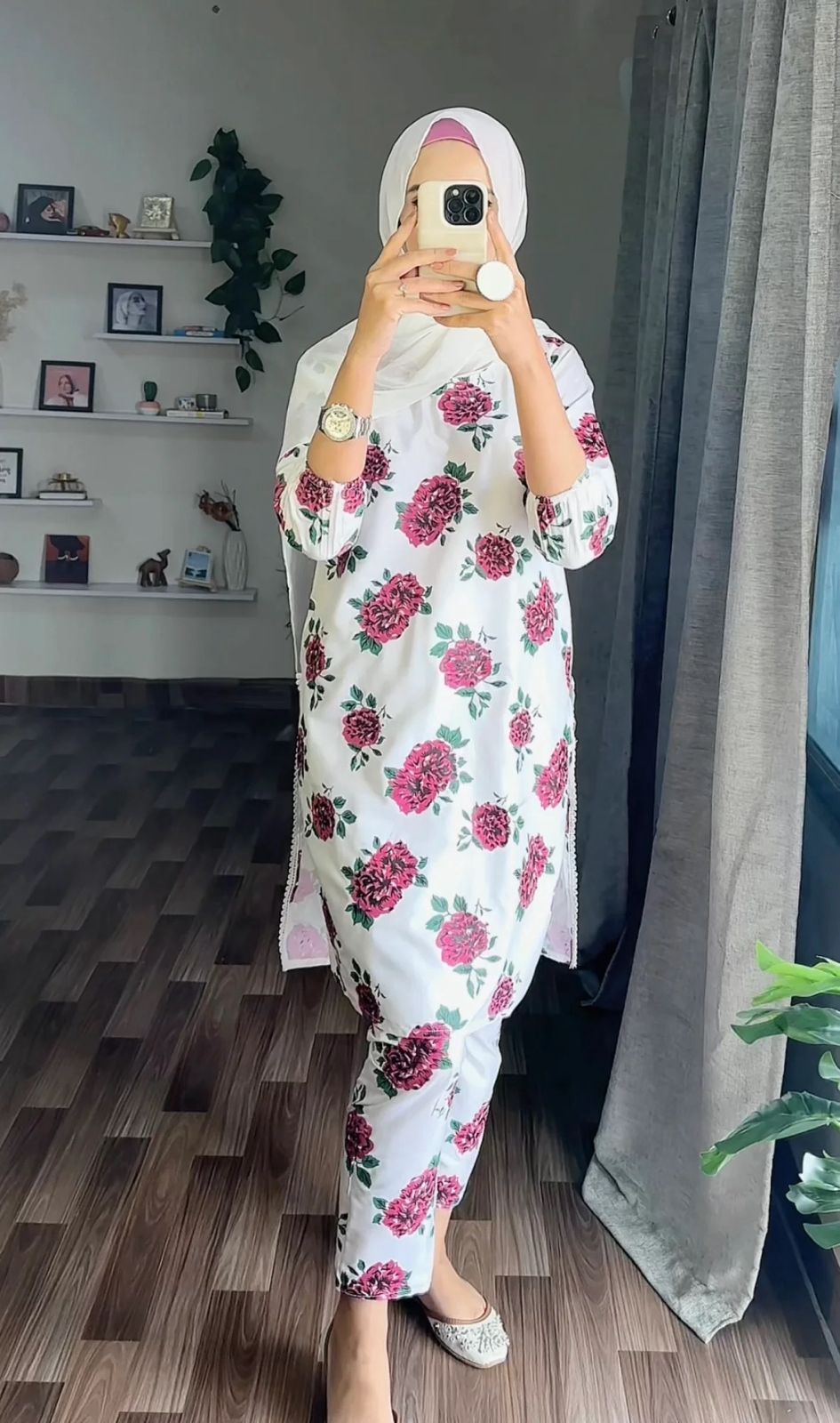 GULAB PRINT 3PCS Suit in Block Print on Lenin Fabric