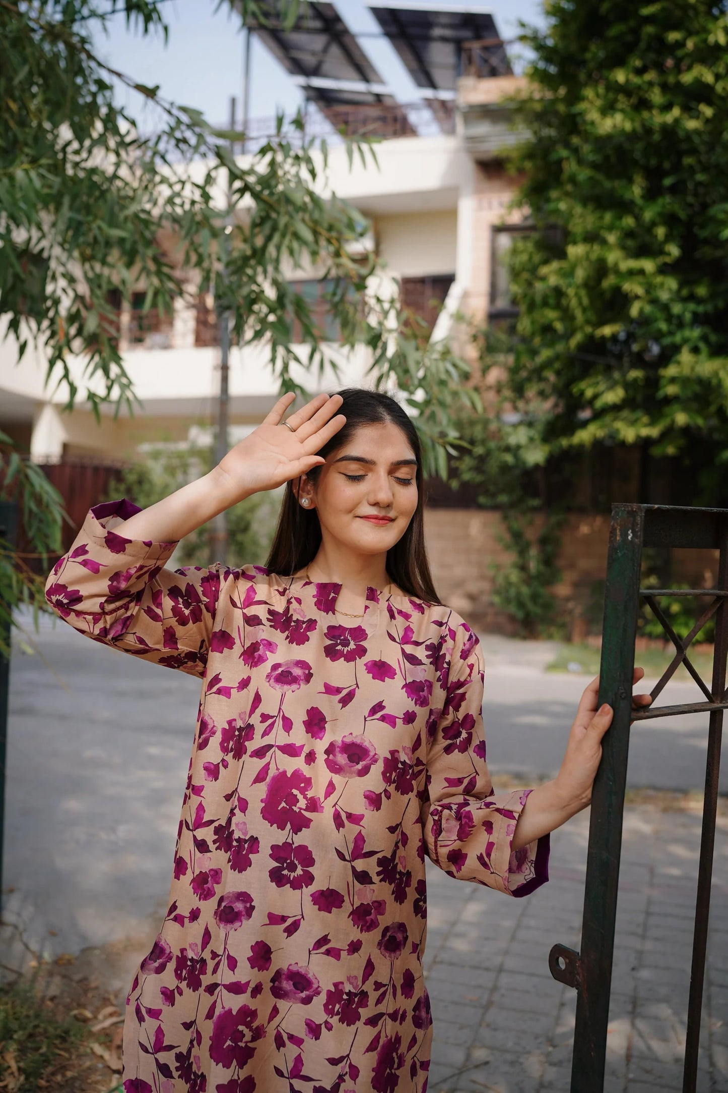 Elegant SOFIA 2 PC Suit