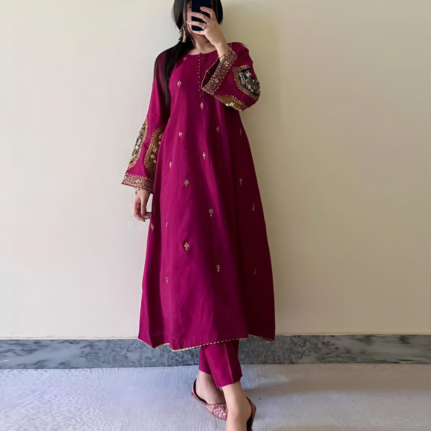 Lawn Stitched 2-Piece Suit – Affordable Luxe for Effortless Elegance P L