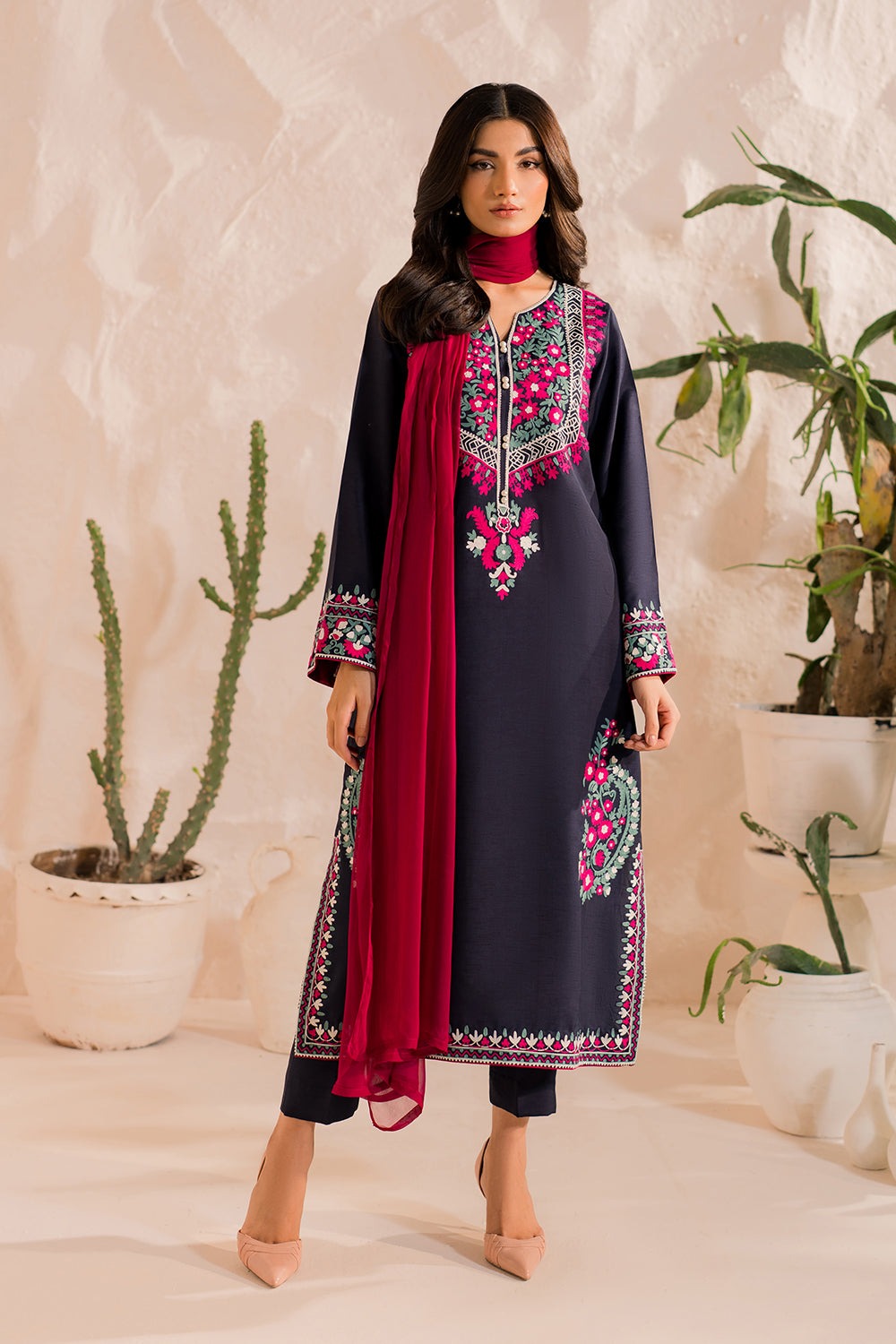 Black Shalwar Kameez Suit for women 3 piece T