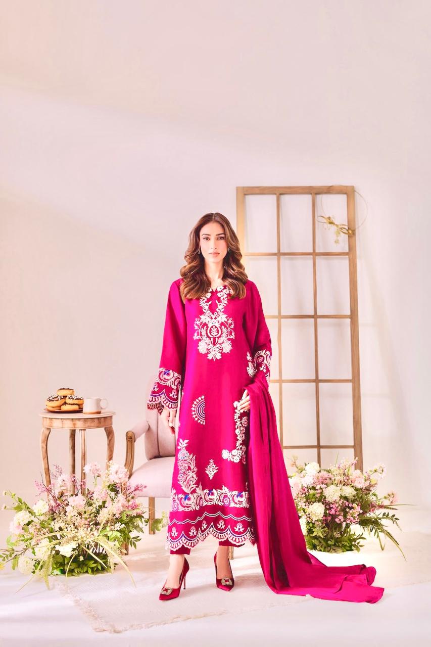 SAYA Elegant Lawn Embroidery 3PCS Suit for Women T