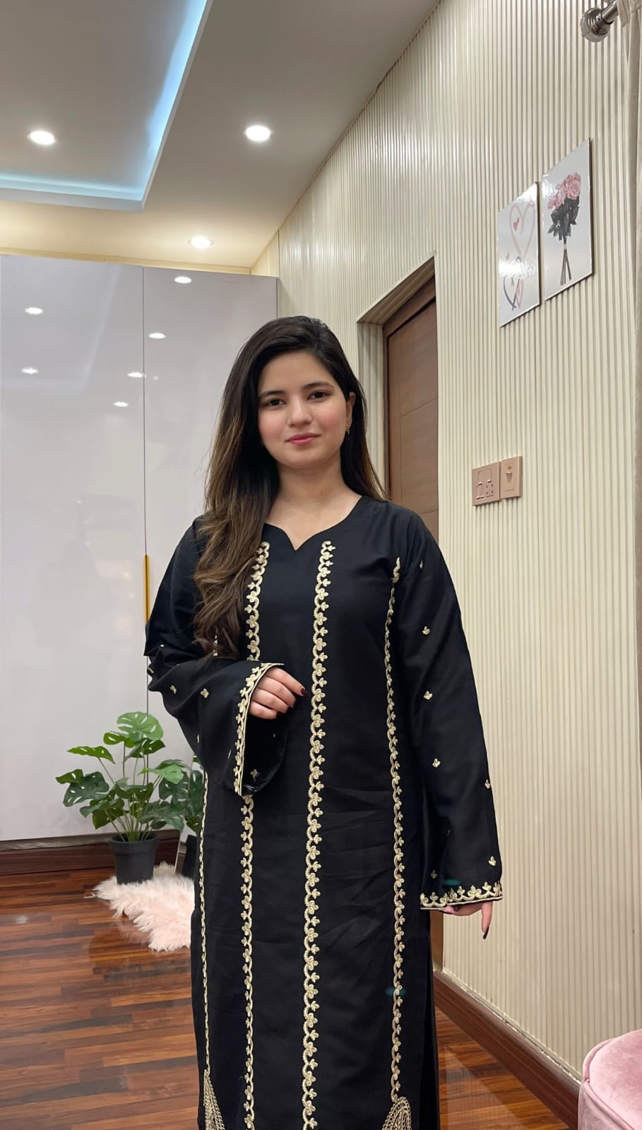 Women's Ghazal Embroidery 3-Piece Outfit Set PL