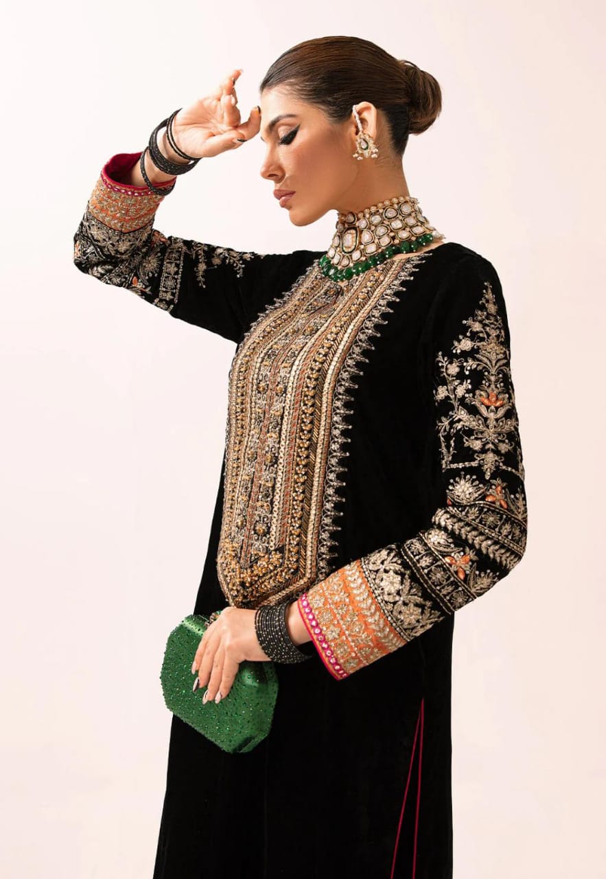 Velvet Embroidered Kaftan Long Shirt 3 Piece SS New Arrival