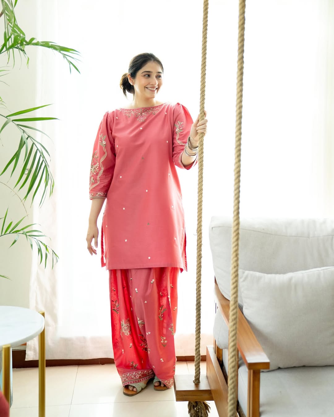 MEHAK EMBROIDERY 2PC (FARSHI) For Women (Stiched) PL