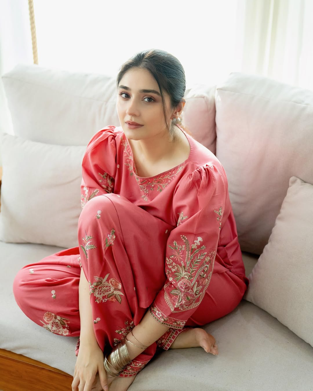 MEHAK EMBROIDERY 2PC (FARSHI) For Women (Stiched) PL