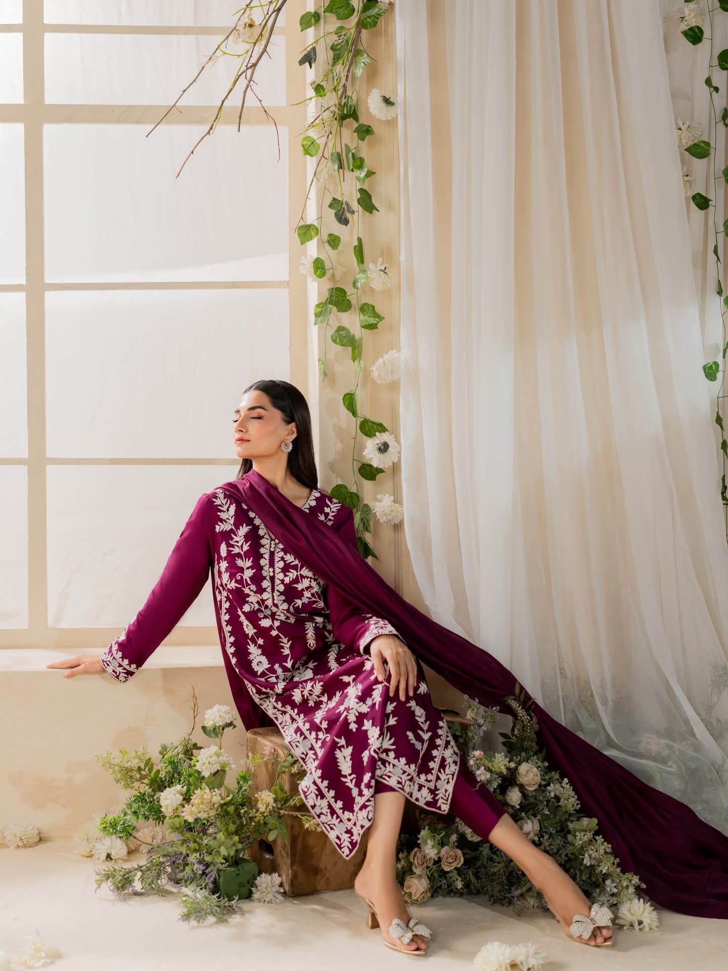 Abroo 3Pcs Embroidery – Elegant 3PC Set | Picnpay