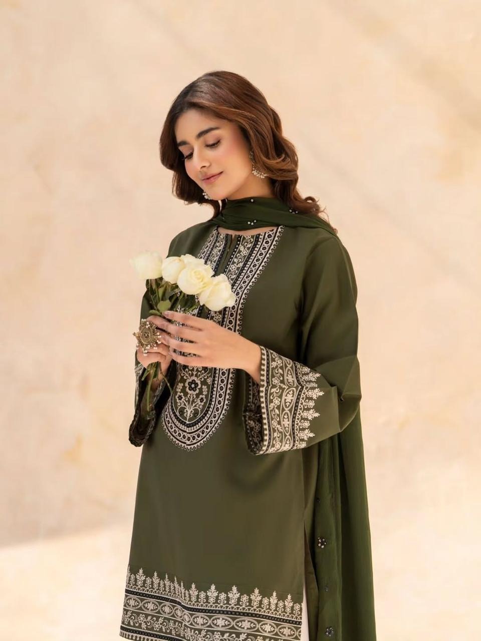 Haya – Embroidered Lawn 3 Piece P