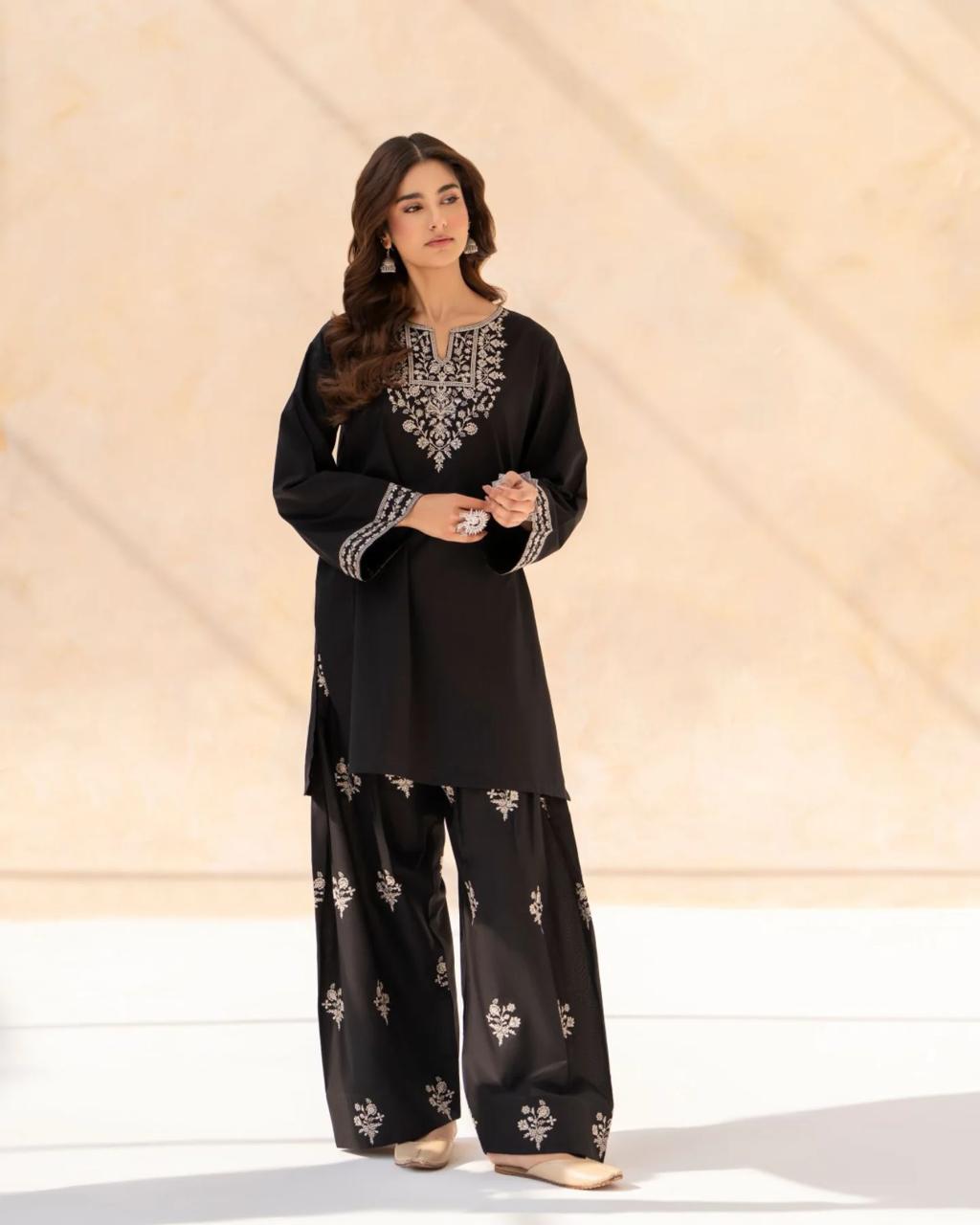 Black Pearl – Luxury Embroidered Co-Ord Set AD