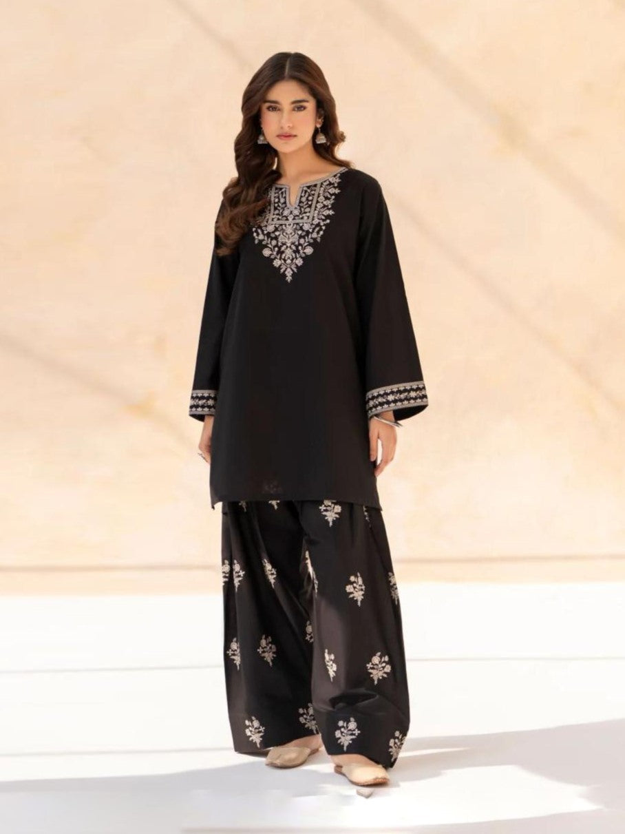 Black Pearl – Luxury Embroidered Co-Ord Set AD