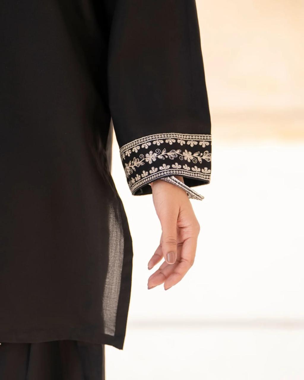 Black Pearl – Luxury Embroidered Co-Ord Set AD