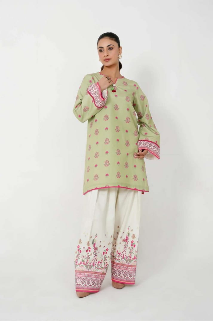 Pink Petal Farshi Set – Elegant Women's Traditional Outfit AD