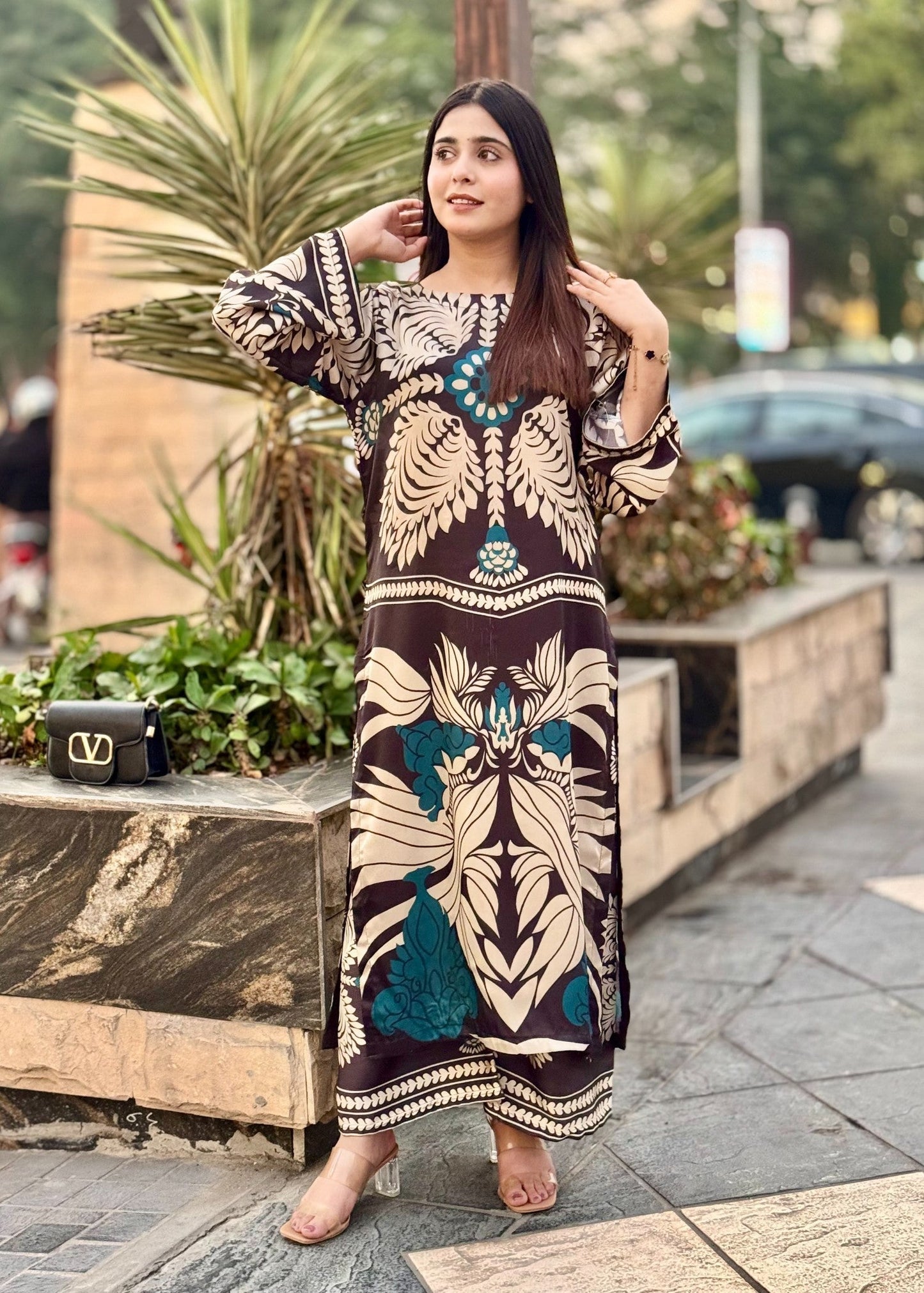 ROMANA 2 PC Elegant Ready to Wear Lawn 2 Piece PL